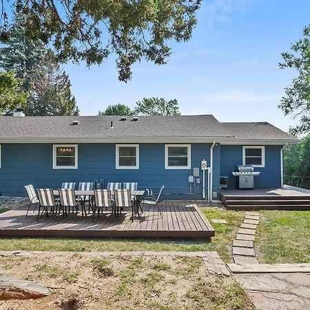 Roomy 5 Bed 3 Bath Fire Place Large Outdoor Space Rapid Stadt Exterior foto